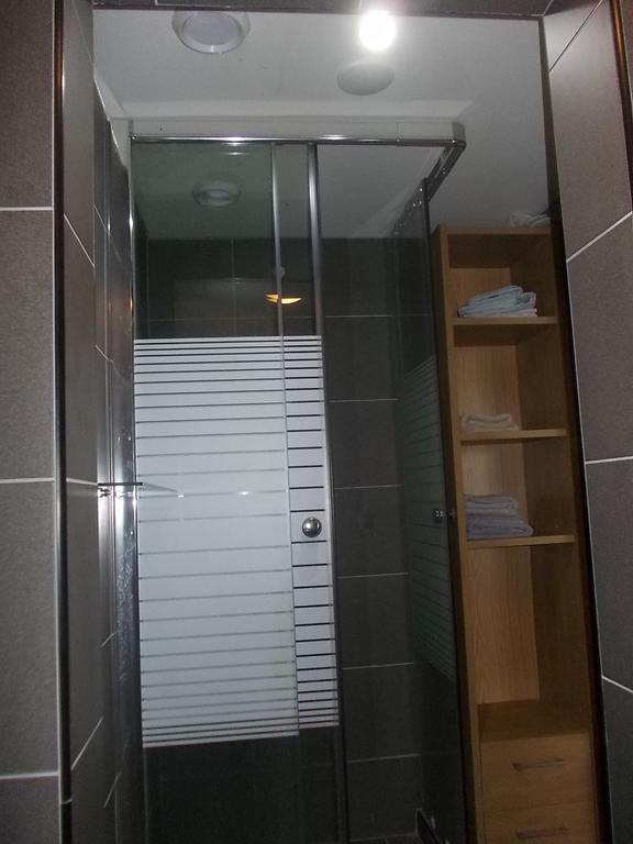 Apartment + Studios Insulinde Tilburg Rom bilde